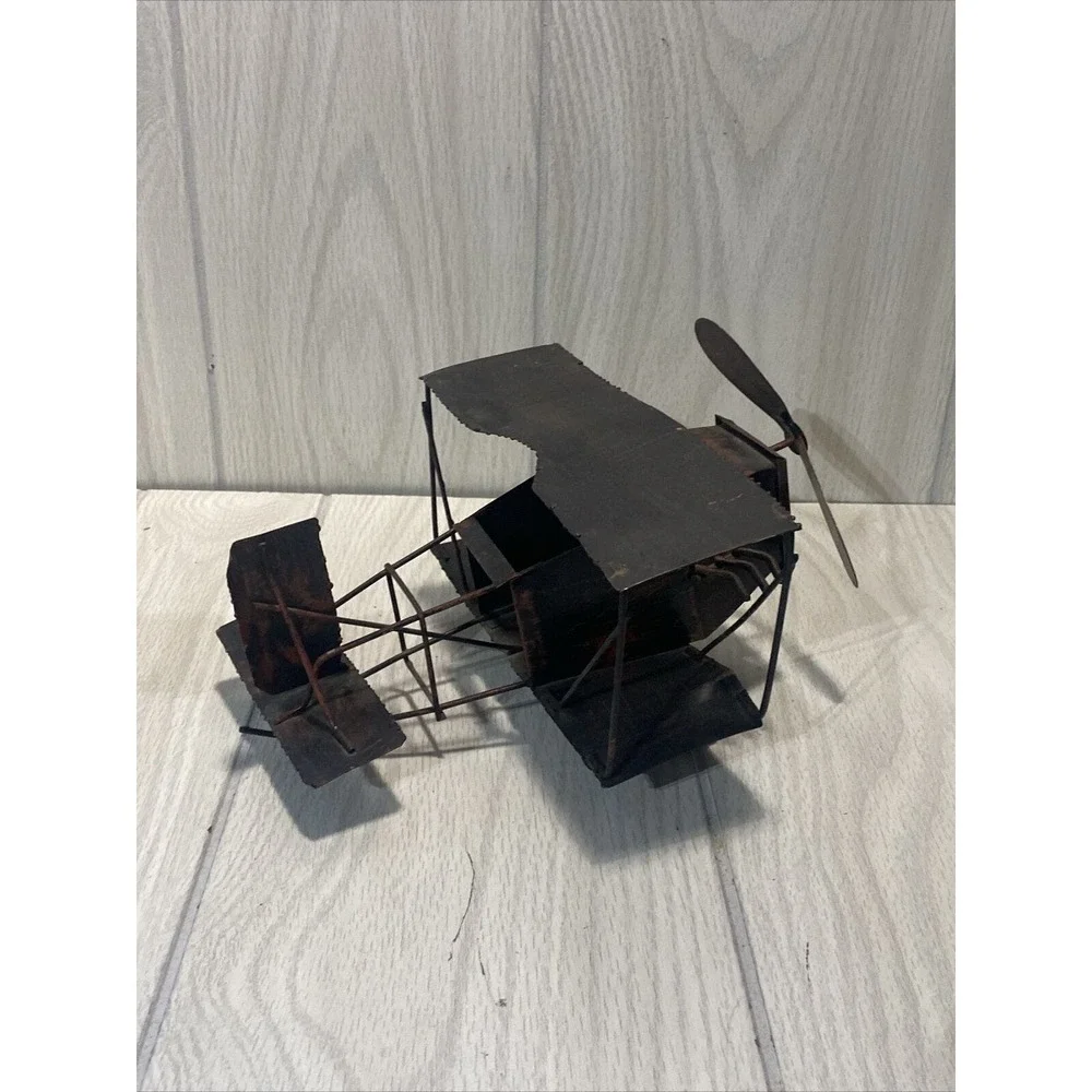 George Imports Vintage Airplane Music Box Fly Me To The Moon & Pattis